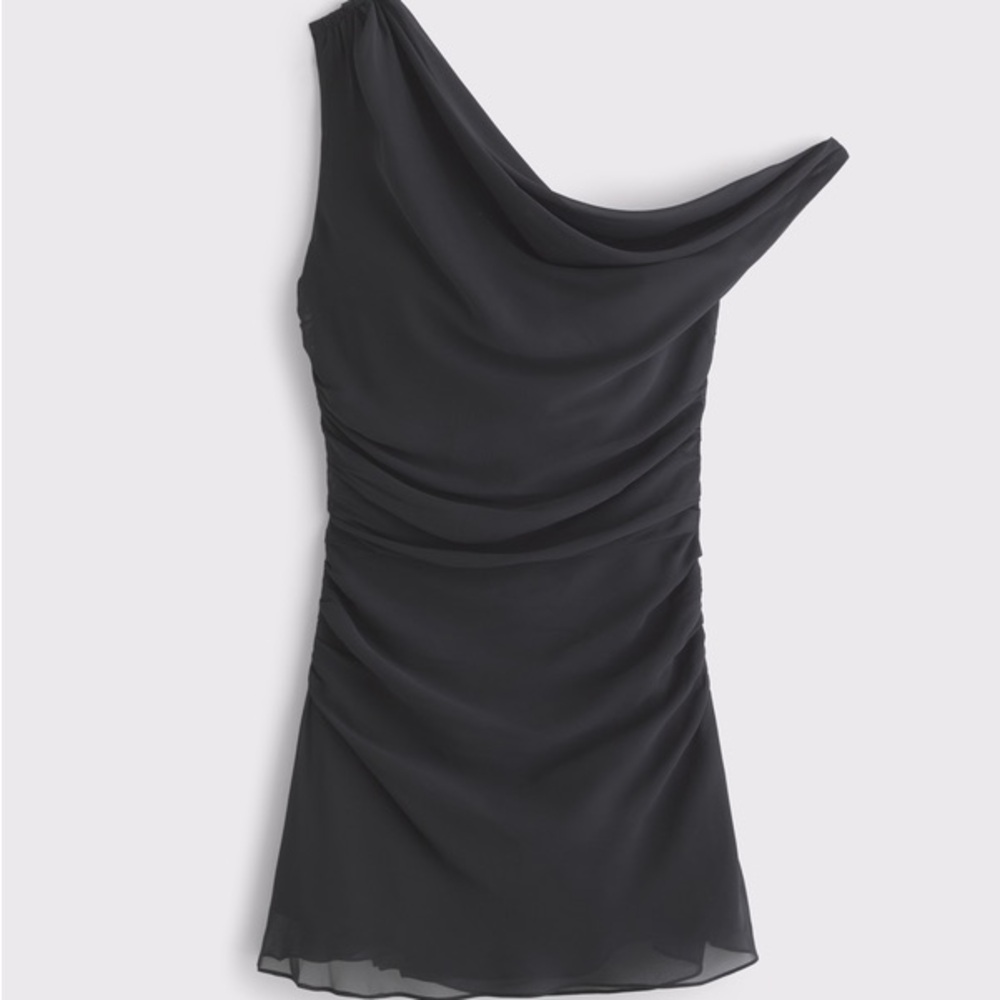 One-Shoulder Black Cocktail Dress